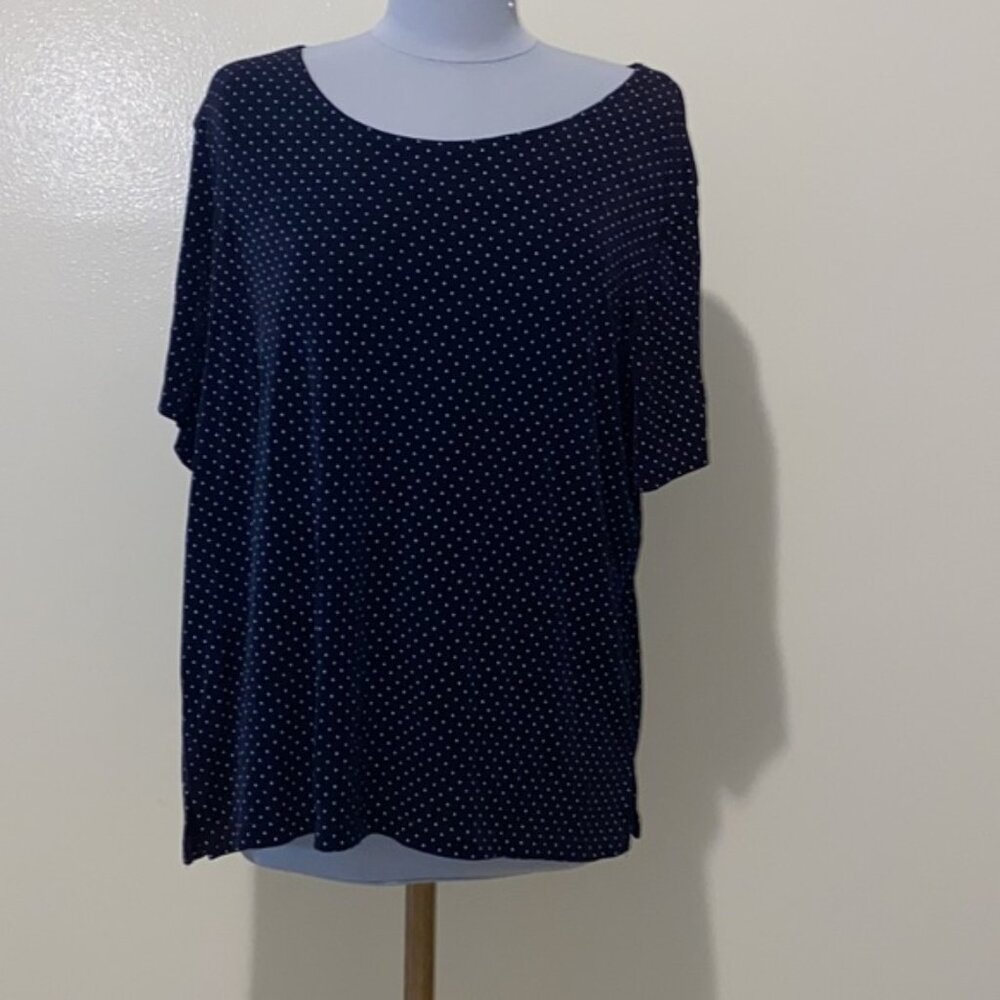 White polkadot blouse size 1X